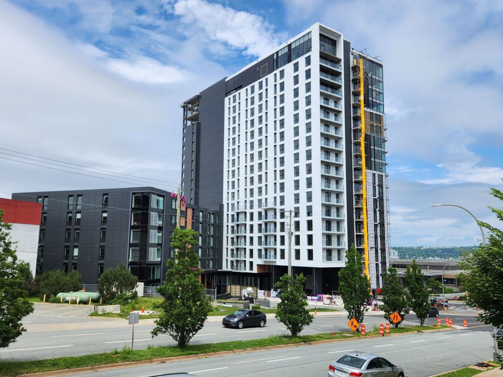 Moxy Hotel & The&nbsp;Trinity