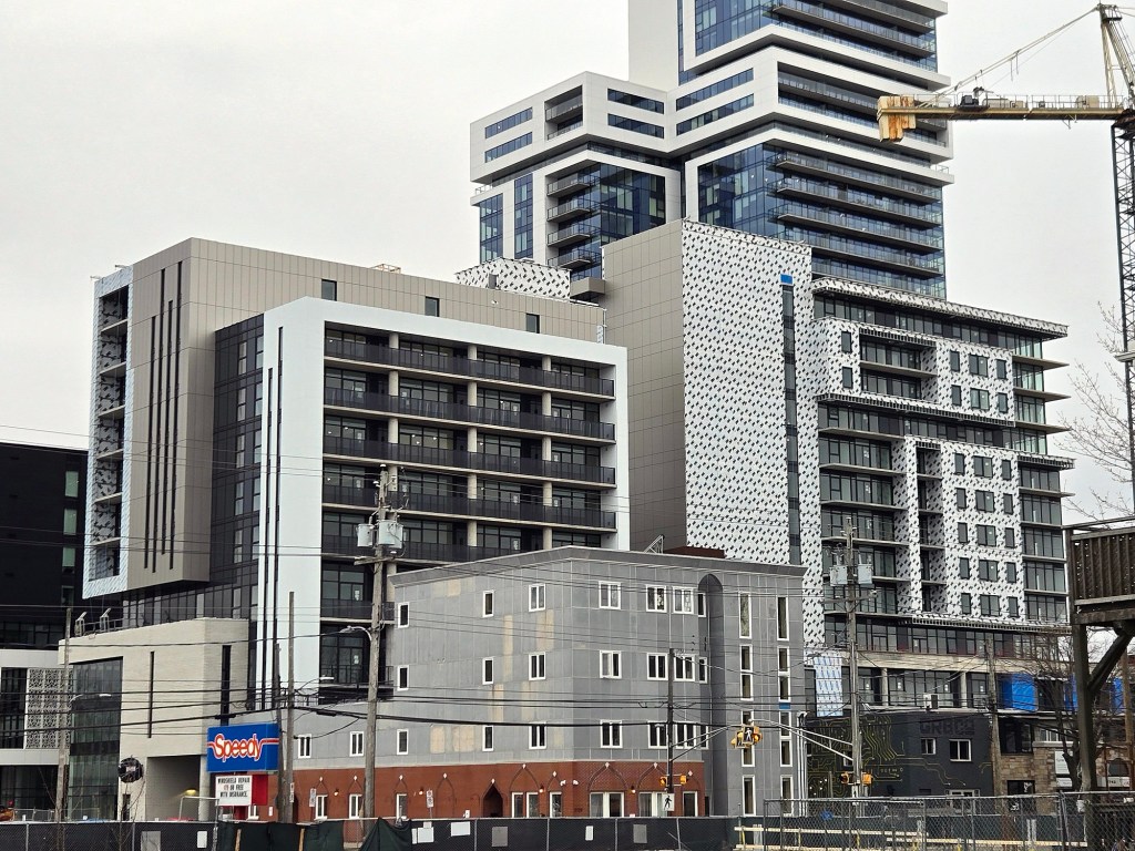 Richmond Yards – King’s&nbsp;Square