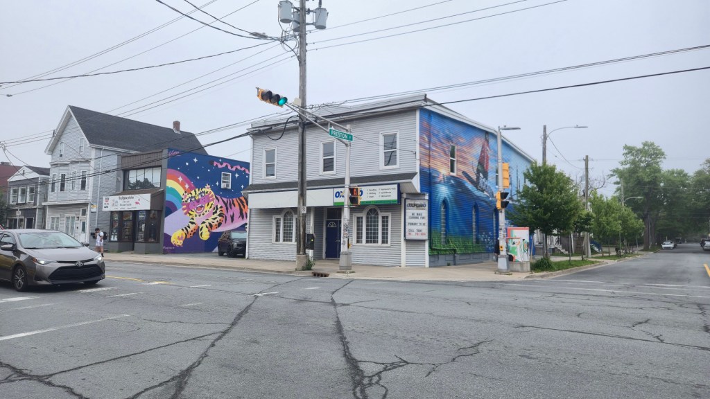 Ben’s Bakery High-Rise