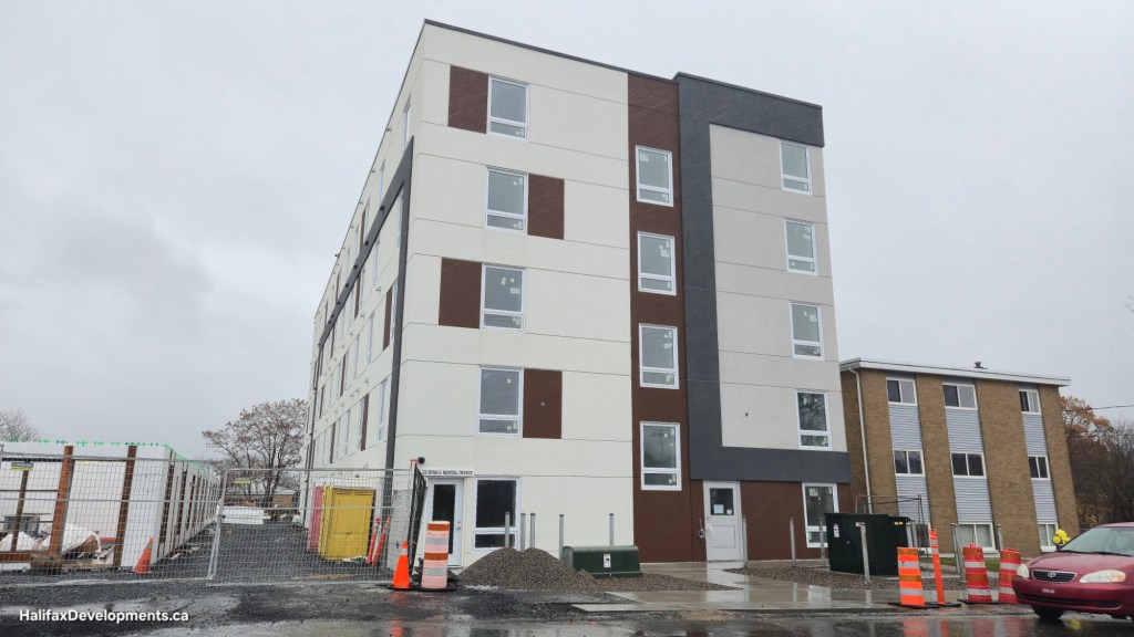 22 & 24 Brule&nbsp;Street